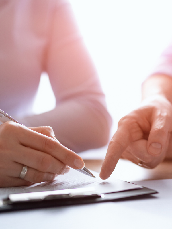 CÓMO SE REALIZA LA COMPRA-VENTA DE TESTAMENTOS EN BADAJOZ